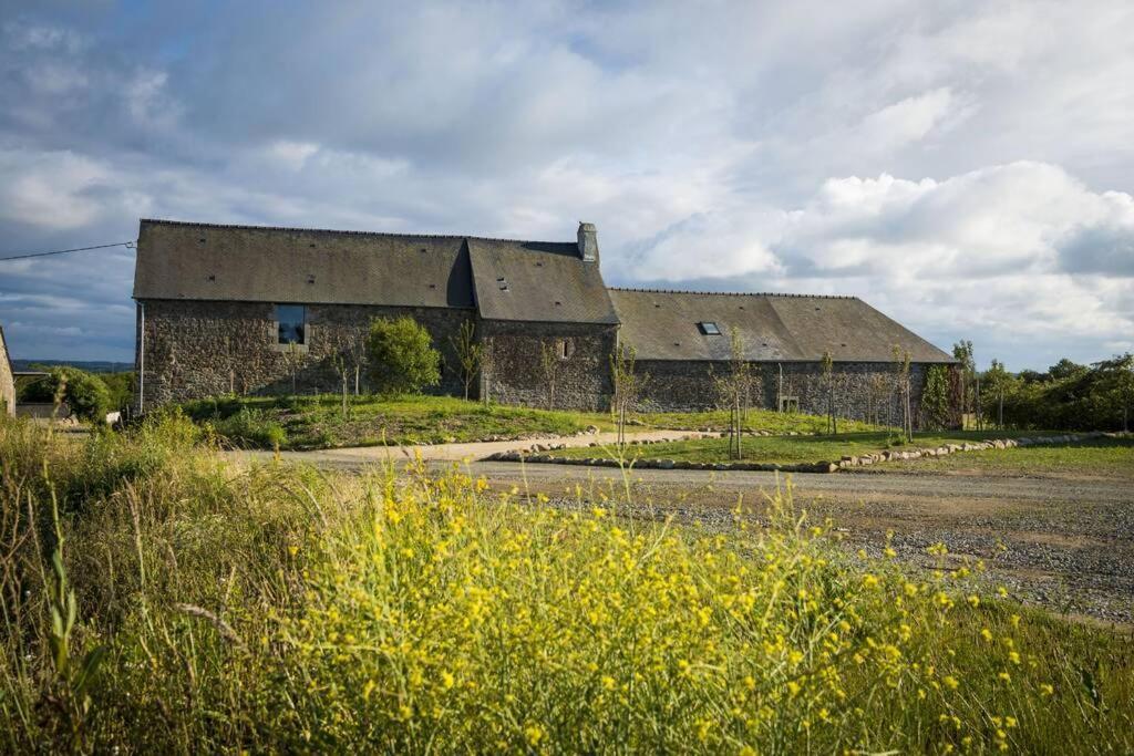 La Ferme Du Golf, Gite Atypique Et Artistique Лансю Екстериор снимка
