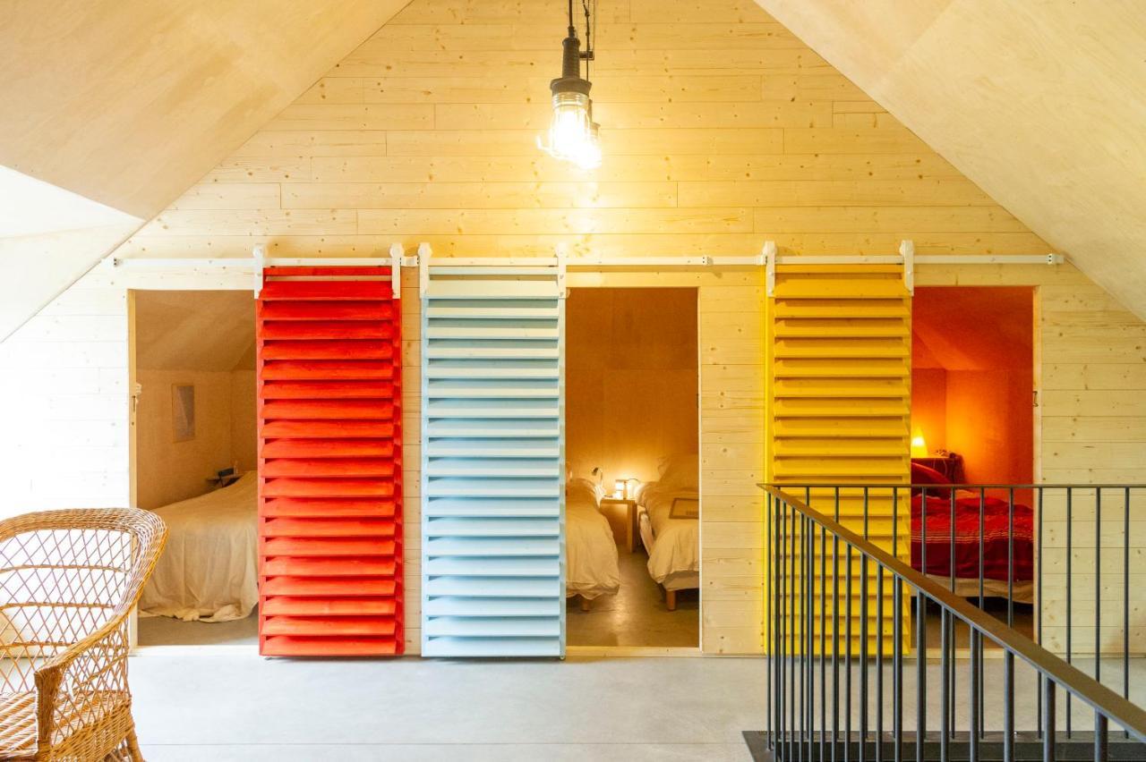 La Ferme Du Golf, Gite Atypique Et Artistique Лансю Екстериор снимка